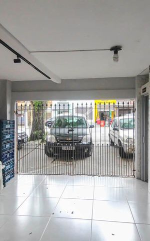 Casa à venda com 125m², 4 quartos e 1 vaga Casa à venda com 125m², 4 quartos e 1 vagaGaragem