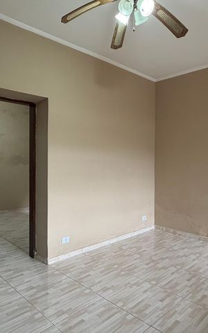 Casa para alugar com 97m², 3 quartos e sem vaga