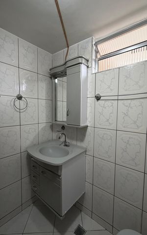 Casa para alugar com 97m², 3 quartos e sem vaga