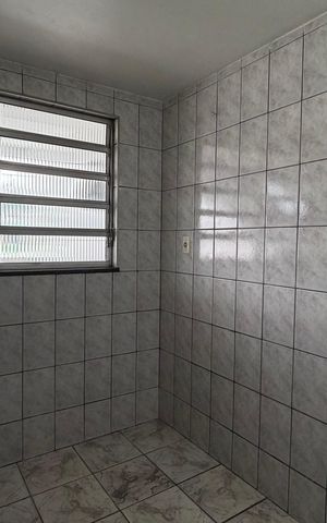 Casa para alugar com 97m², 3 quartos e sem vaga