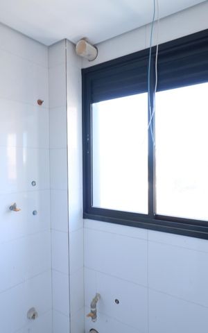 Apartamento à venda com 93m², 3 quartos e 2 vagas Apartamento à venda com 93m², 3 quartos e 2 vagasÁrea de Serviço