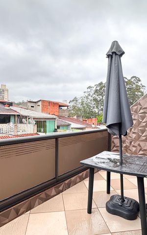 Casa à venda com 226m², 3 quartos e 2 vagas Casa à venda com 226m², 3 quartos e 2 vagasVaranda do Salão