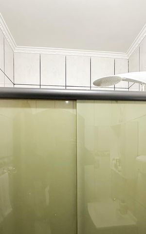 Casa à venda com 226m², 3 quartos e 2 vagas Casa à venda com 226m², 3 quartos e 2 vagasBanheiro Social 2