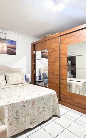 Casa à venda com 226m², 3 quartos e 2 vagas Casa à venda com 226m², 3 quartos e 2 vagasSuíte