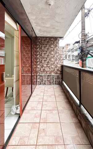 Casa à venda com 226m², 3 quartos e 2 vagas Casa à venda com 226m², 3 quartos e 2 vagasSacada do Quarto 1
