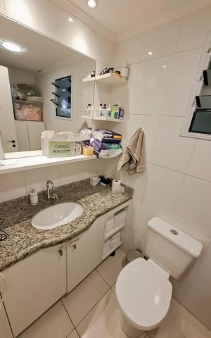 Apartamento à venda com 62m², 2 quartos e 2 vagas Apartamento à venda com 62m², 2 quartos e 2 vagasBanheiro Corredor