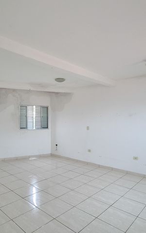 Casa para alugar com 170m², 3 quartos e 2 vagas Casa para alugar com 170m², 3 quartos e 2 vagasEdícula