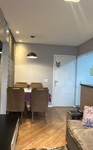Apartamento à venda com 53m², 2 quartos e 1 vaga Apartamento à venda com 53m², 2 quartos e 1 vagaSala