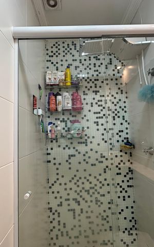 Apartamento à venda com 53m², 2 quartos e 1 vaga Apartamento à venda com 53m², 2 quartos e 1 vagaBanheiro