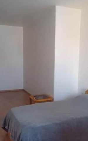 Casa à venda com 144m², 2 quartos e 2 vagas Casa à venda com 144m², 2 quartos e 2 vagasQuarto