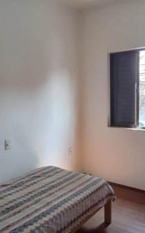Casa à venda com 144m², 2 quartos e 2 vagas Casa à venda com 144m², 2 quartos e 2 vagasQuarto