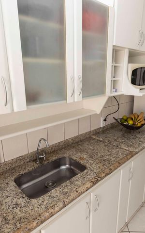 Casa à venda com 180m², 2 quartos e 2 vagasCOZINHA