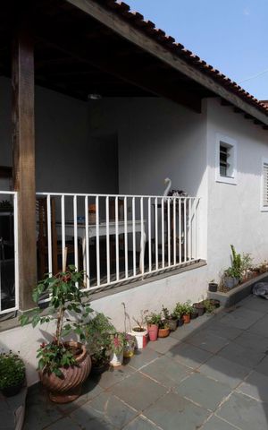 Casa à venda com 180m², 2 quartos e 2 vagasQUINTAL