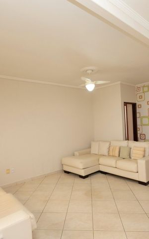 Casa à venda com 180m², 2 quartos e 2 vagasSALA DOIS AMBIENTES