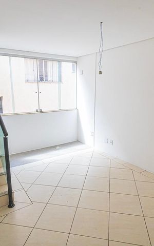 Apartamento para alugar com 182m², 2 quartos e 2 vagasSala