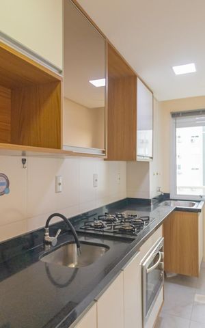 Apartamento para alugar com 58m², 2 quartos e 1 vaga Apartamento para alugar com 58m², 2 quartos e 1 vagaCozinha e Área de Serviço
