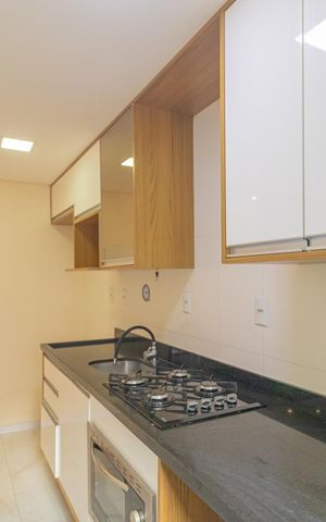 Apartamento para alugar com 58m², 2 quartos e 1 vaga Apartamento para alugar com 58m², 2 quartos e 1 vagaCozinha e Área de Serviço