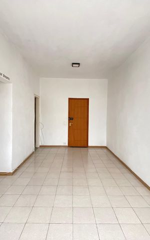 Apartamento para alugar com 76m², 2 quartos e sem vaga