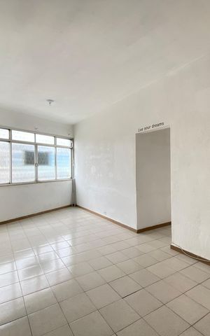 Apartamento para alugar com 76m², 2 quartos e sem vaga