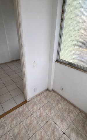 Apartamento para alugar com 76m², 2 quartos e sem vaga