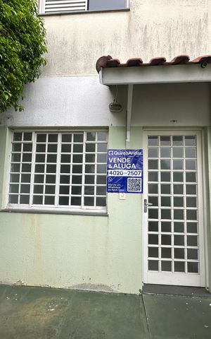 Casa de condomínio à venda com 63m², 2 quartos e 1 vaga Casa de condomínio à venda com 63m², 2 quartos e 1 vagaFachada