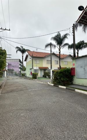 Casa de condomínio à venda com 63m², 2 quartos e 1 vaga Casa de condomínio à venda com 63m², 2 quartos e 1 vagaÁrea comum