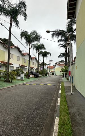 Casa de condomínio à venda com 63m², 2 quartos e 1 vaga Casa de condomínio à venda com 63m², 2 quartos e 1 vagaÁrea comum