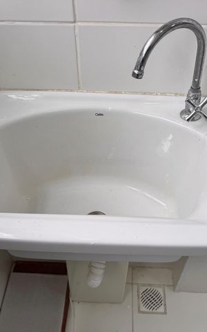 Apartamento para alugar com 45m², 2 quartos e 1 vaga Apartamento para alugar com 45m², 2 quartos e 1 vagaCozinha e Área de Serviço