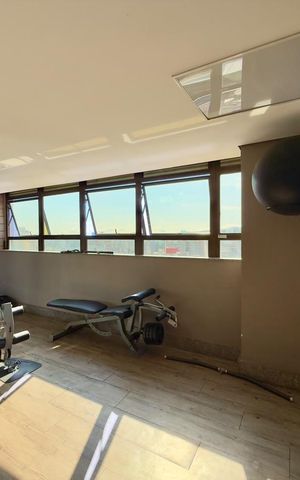 Apartamento à venda com 77m², 1 quarto e 2 vagas