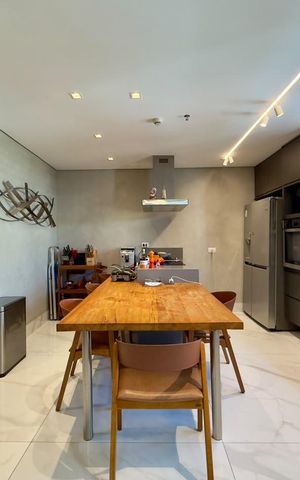 Apartamento à venda com 77m², 1 quarto e 2 vagas