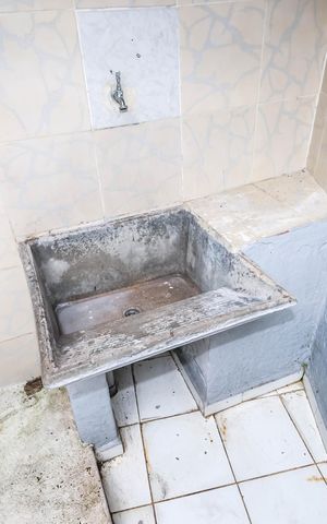Casa para alugar com 80m², 2 quartos e sem vagaQuintal