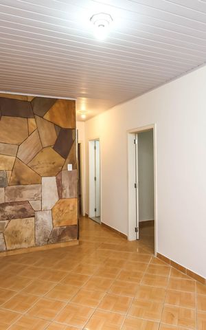 Casa para alugar com 80m², 2 quartos e sem vagaSala