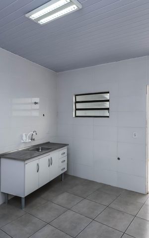 Casa para alugar com 80m², 2 quartos e sem vagaCozinha