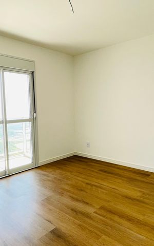 Apartamento para alugar com 131m², 4 quartos e 1 vaga Apartamento para alugar com 131m², 4 quartos e 1 vagaQuarto