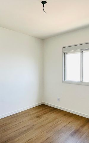 Apartamento para alugar com 131m², 4 quartos e 1 vaga Apartamento para alugar com 131m², 4 quartos e 1 vagaQuarto