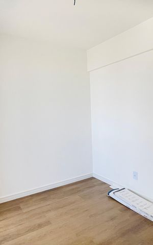 Apartamento para alugar com 131m², 4 quartos e 1 vaga Apartamento para alugar com 131m², 4 quartos e 1 vagaQuarto