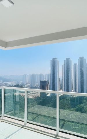 Apartamento para alugar com 131m², 4 quartos e 1 vaga Apartamento para alugar com 131m², 4 quartos e 1 vagaVaranda