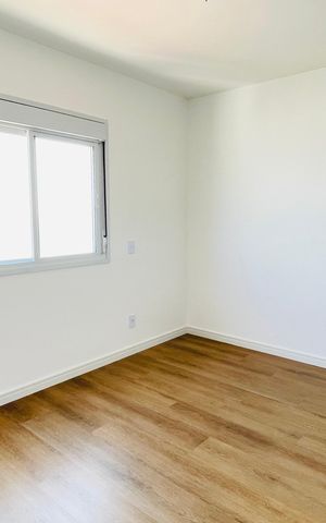 Apartamento para alugar com 131m², 4 quartos e 1 vaga Apartamento para alugar com 131m², 4 quartos e 1 vagaQuarto