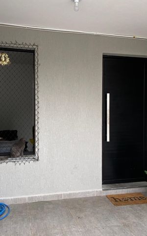Casa à venda com 127m², 2 quartos e 2 vagas Casa à venda com 127m², 2 quartos e 2 vagasGaragem