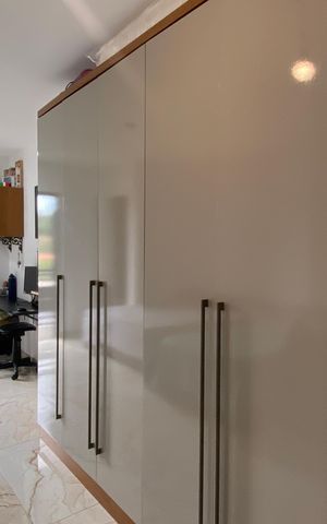 Casa à venda com 127m², 2 quartos e 2 vagas Casa à venda com 127m², 2 quartos e 2 vagasSuíte 2