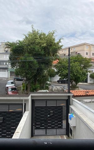 Casa à venda com 127m², 2 quartos e 2 vagas Casa à venda com 127m², 2 quartos e 2 vagasSuíte 1 - Varanda - Vista