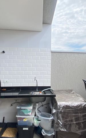 Casa à venda com 127m², 2 quartos e 2 vagas Casa à venda com 127m², 2 quartos e 2 vagasÁrea de Serviço
