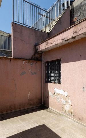 Casa à venda com 125m², 3 quartos e 2 vagas Casa à venda com 125m², 3 quartos e 2 vagasQuintal