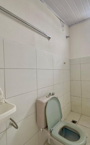 Casa para alugar com 28m², 1 quarto e sem vaga Casa para alugar com 28m², 1 quarto e sem vagaBanheiro