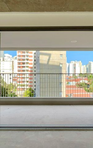 Apartamento à venda com 198m², 3 quartos e 3 vagas Apartamento à venda com 198m², 3 quartos e 3 vagasVaranda