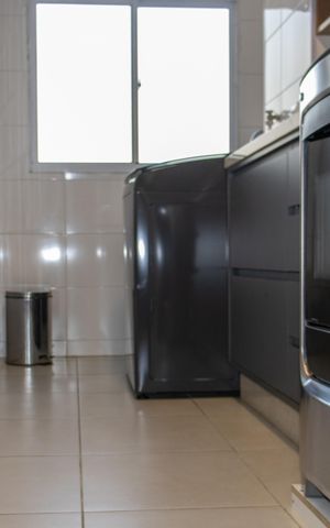 Apartamento para alugar com 47m², 2 quartos e 1 vagaDetalhe da cozinha