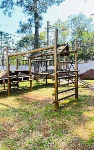 Casa de condomínio para alugar com 100m², 2 quartos e 2 vagas Casa de condomínio para alugar com 100m², 2 quartos e 2 vagasÁrea comum - Playground