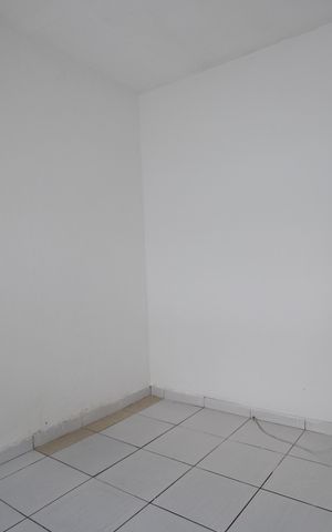 Casa de condomínio para alugar com 76m², 1 quarto e sem vagaQuarto
