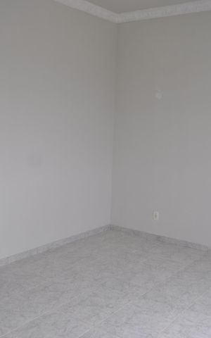 Casa para alugar com 120m², 2 quartos e sem vagaSala