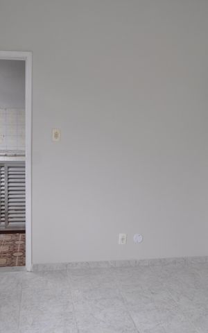 Casa para alugar com 120m², 2 quartos e sem vagaSala
